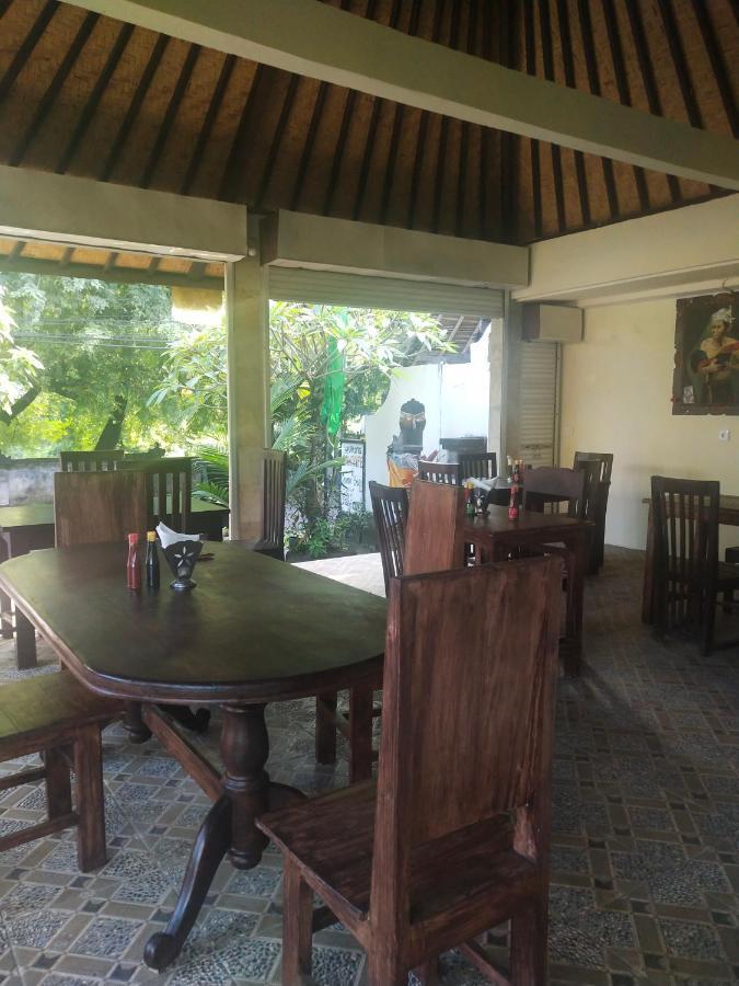 Warung Santa Fe&Bungalows Amed Exterior foto