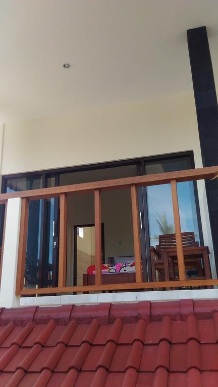 Warung Santa Fe&Bungalows Amed Exterior foto